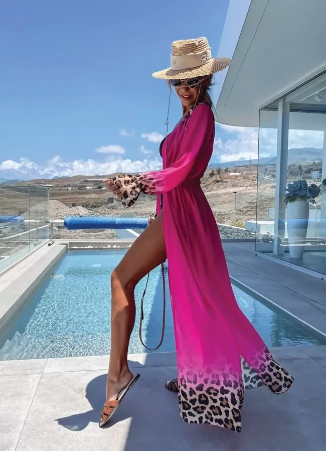 μακρύ κιμονό με λεοπάρ λεπτομέρειες